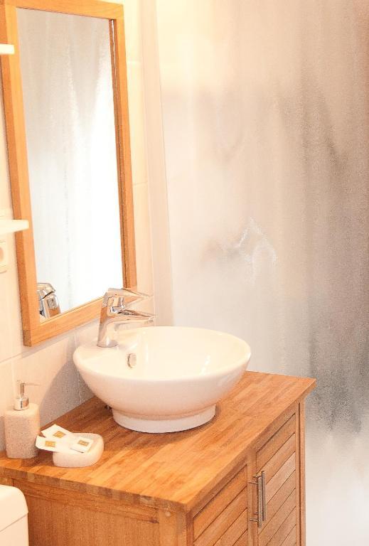 La Tourelle Hotel 3*