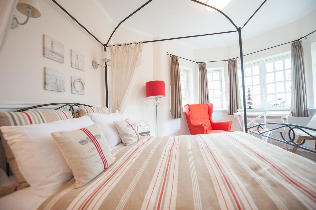 Hotel La Tourelle 3*